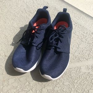 Navy Nike Sneakers
